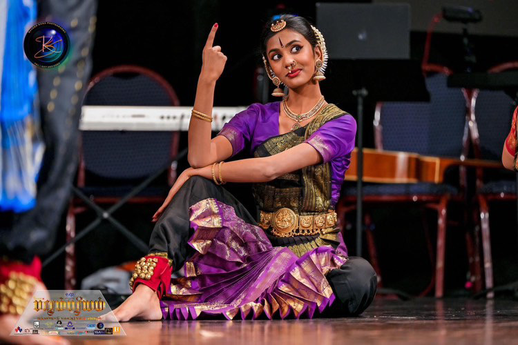 Bharatanatyam dance